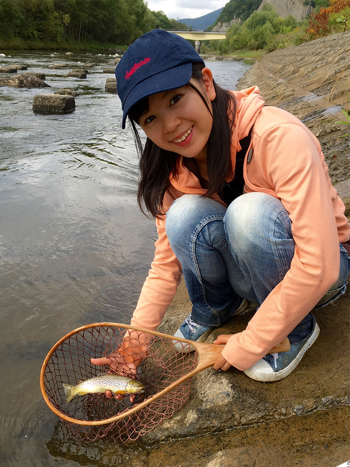 北海道で渓流釣り – あした、釣りいこ! 通信